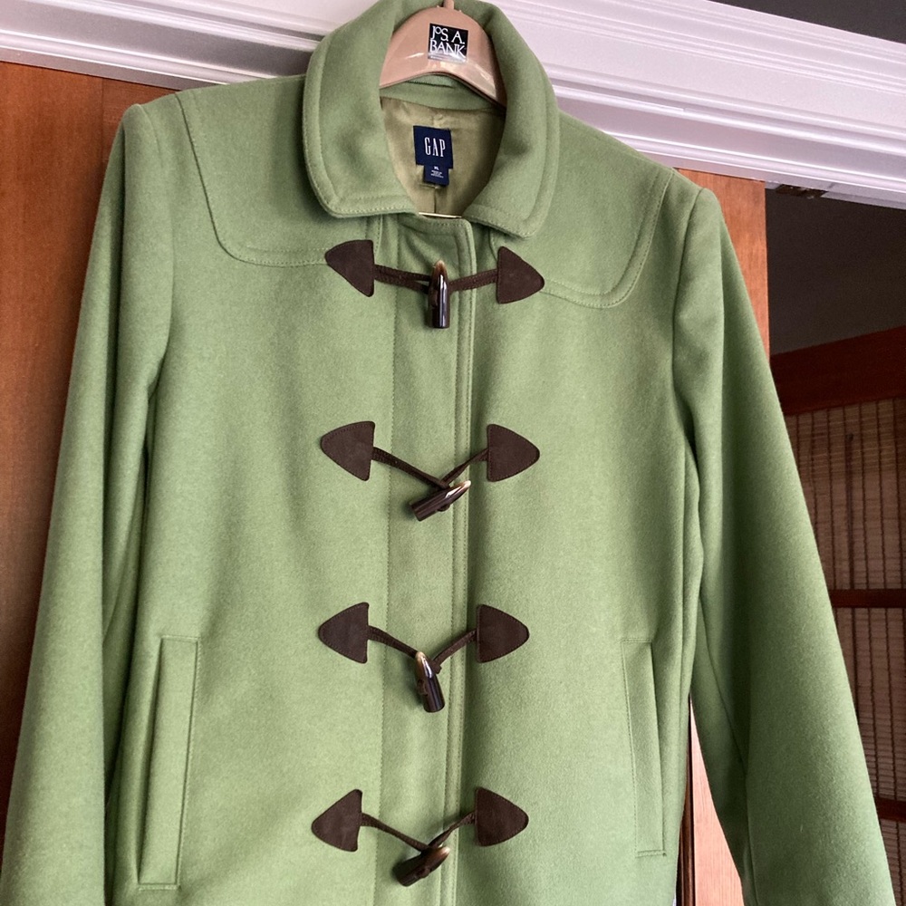 WORN ONCE GAP PEA COAT!